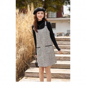 Elegant Women’s Knee-Length Tweed Suspender Dress